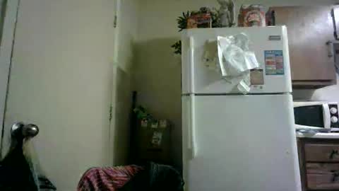 Snapshot of malinda702 chatting on 01-19-25, 03:39 malinda702 online show from 01-19-25, 03:39