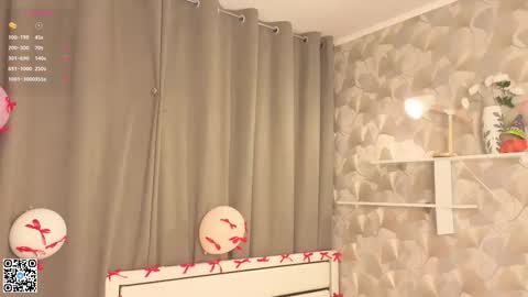 Evelyn online show from 02-16-26, 04:08