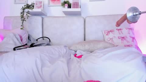 Malka online show from 10-20-25, 08:09