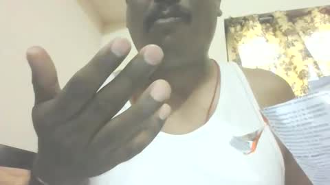 Sree0703 online show from 11-21-25, 09:41