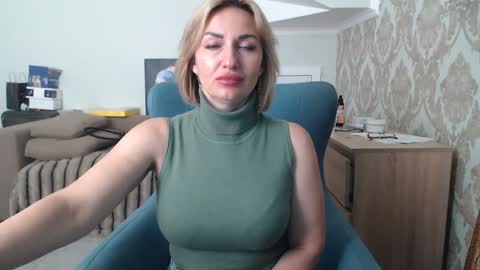 mallinia online show from 04-14-26, 10:43