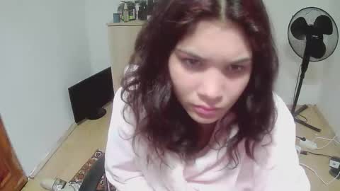 Snapshot of mallorymyersx chatting on 10-22-25, 07:46 mallorymyersx online show from 10-22-25, 07:46