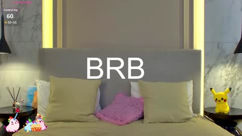 Snapshot of maltii_evans chatting on 01-19-25, 08:18 Maltii Evans online show from 01-19-25, 08:18