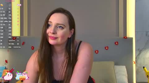 Snapshot of maltii_evans chatting on 02-18-25, 08:38 Maltii Evans online show from 02-18-25, 08:38