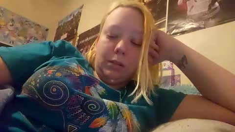 mama_1020 online show from 02-23-25, 07:11