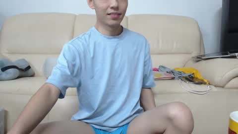 Snapshot of mamagaga19 chatting on 06-21-26, 08:06 Andrew Ooi online show from 06-21-26, 08:06