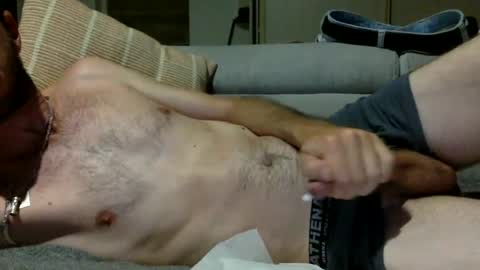 Snapshot of mamattv chatting on 06-23-26, 01:03 mamattv online show from 06-23-26, 01:03