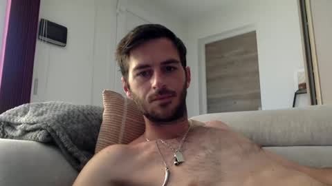 Snapshot of mamattv chatting on 06-25-26, 12:31 mamattv online show from 06-25-26, 12:31