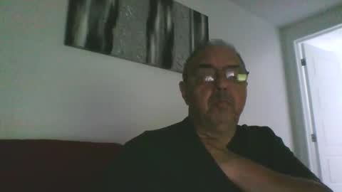 Snapshot of mambow99 chatting on 04-11-26, 07:18 OLDMANFREE online show from 04-11-26, 07:18