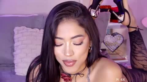 Snapshot of mami_natacha19x chatting on 07-28-26, 11:17 nati online show from 07-28-26, 11:17
