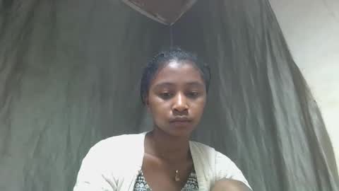 mamieriela online show from 04-18-26, 06:06