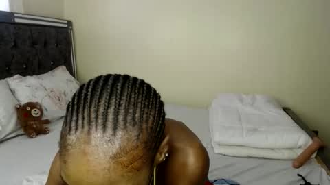 mamimars online show from 11-11-25, 06:24