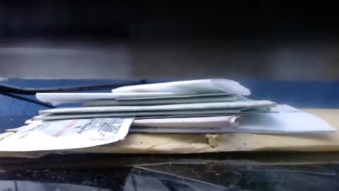 Snapshot of mamy02 chatting on 02-19-25, 07:06 cristal online show from 02-19-25, 07:06