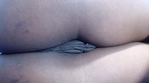 Snapshot of mamy02 chatting on 02-26-25, 07:09 cristal online show from 02-26-25, 07:09