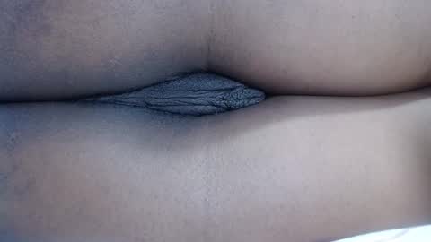 Snapshot of mamy02 chatting on 03-05-25, 07:38 cristal online show from 03-05-25, 07:38