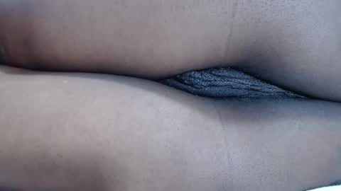 Snapshot of mamy02 chatting on 03-07-25, 09:40 cristal online show from 03-07-25, 09:40