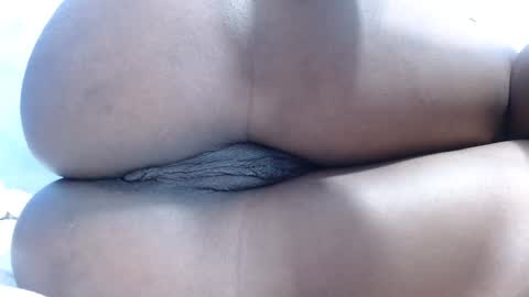 Snapshot of mamy02 chatting on 03-12-25, 05:57 cristal online show from 03-12-25, 05:57