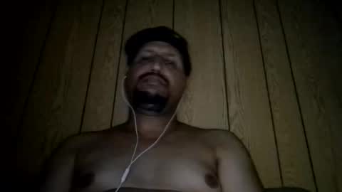 Snapshot of man_new chatting on 11-24-25, 12:21 Man new online show from 11-24-25, 12:21