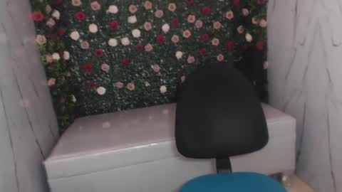 man_san11 online show from 11-02-25, 05:48