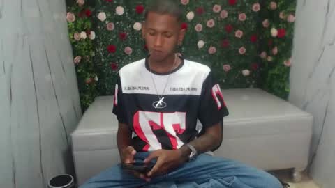 man_san11 online show from 11-05-25, 01:55