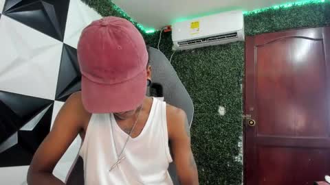 man_sant11 online show from 05-23-26, 07:18