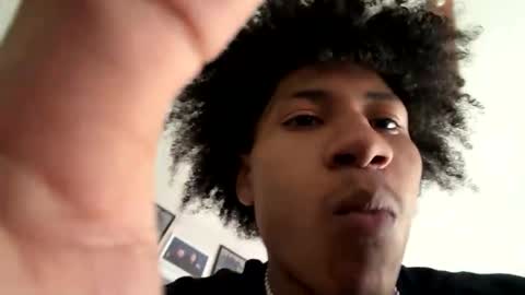 Snapshot of mandingoomann5 chatting on 04-09-26, 11:54 MandingooMann online show from 04-09-26, 11:54