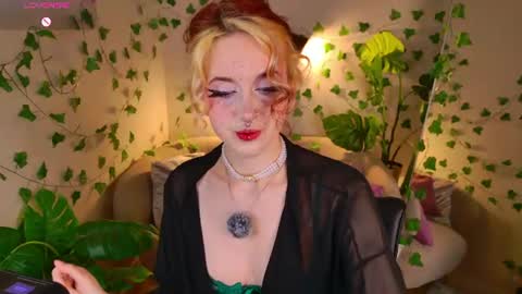 Luna online show from 07-17-26, 10:14
