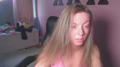 MandyBabyXXX online show from 03-18-26, 06:44