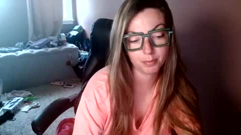 Snapshot of mandybabyxxx chatting on 06-24-26, 01:15 MandyBabyXXX online show from 06-24-26, 01:15