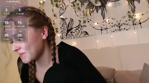 Snapshot of mandymilson chatting on 12-13-25, 07:53 Mandy online show from 12-13-25, 07:53