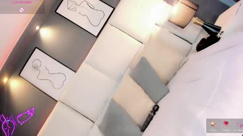 manellyksparklee online show from 04-25-26, 02:14