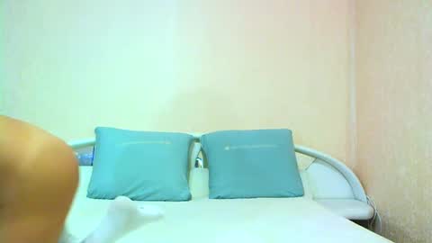 Snapshot of mangostrip chatting on 03-04-25, 06:26 MangoStrip online show from 03-04-25, 06:26