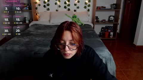 Snapshot of mangxx chatting on 02-04-25, 02:39 Danny online show from 02-04-25, 02:39