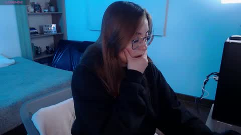 Snapshot of mangxx chatting on 10-02-25, 02:40 Danny online show from 10-02-25, 02:40
