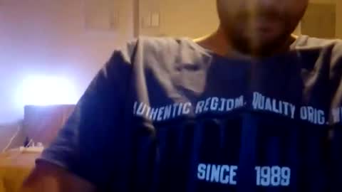 Snapshot of maniaksfucker chatting on 12-17-24, 08:12 LANGERFICK online show from 12-17-24, 08:12