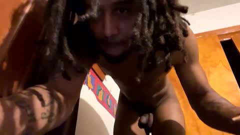 Snapshot of manman504 chatting on 09-18-25, 04:03 manman504 online show from 09-18-25, 04:03