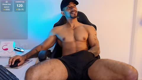 Manolo Hot 1 online show from 02-25-25, 02:44