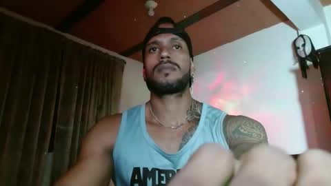 Manolo online show from 11-26-25, 01:50