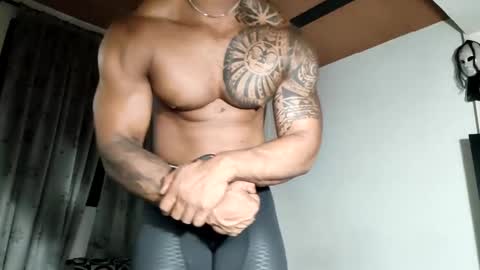 Manolo online show from 04-02-26, 01:36