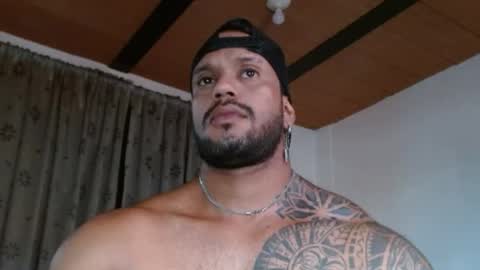 Manolo online show from 04-23-26, 03:47