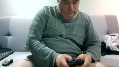 Snapshot of manu00004 chatting on 01-08-25, 06:41 marine lopez online show from 01-08-25, 06:41