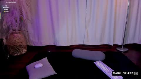 manu  velezz   Help me to get to 100 thumbs ups Tip 25tks  Rate me  online show from 04-24-26, 07:11