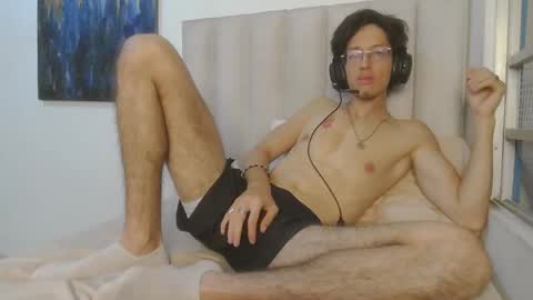Snapshot of manu_vera8 chatting on 05-24-26, 12:04 Manuel online show from 05-24-26, 12:04