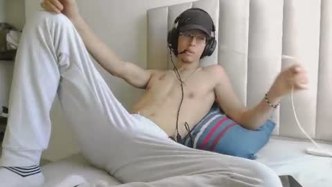 Snapshot of manu_vera8 chatting on 07-29-26, 05:11 Manuel online show from 07-29-26, 05:11