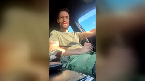 manuel181286 online show from 06-25-26, 06:07