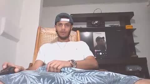 Manuel RL online show from 02-27-25, 01:59