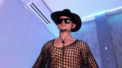 Manuel online show from 02-06-26, 03:33