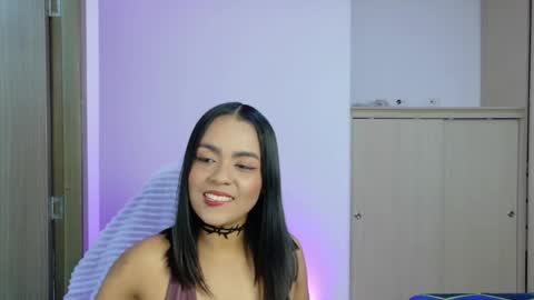 Snapshot of manuela99x chatting on 05-25-26, 07:20 Manuela online show from 05-25-26, 07:20