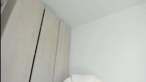 MANUELA online show from 03-20-26, 03:28