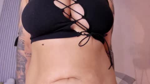 manuela_montes_ online show from 03-30-26, 11:44